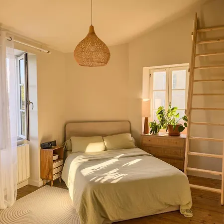 Maison Au Bord Du Lot Hébergement de vacances *