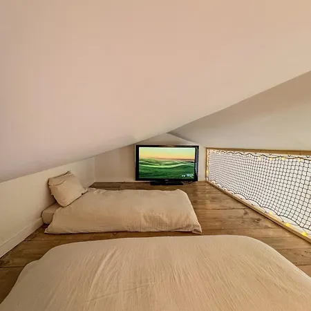 Maison Au Bord Du Lot Hébergement de vacances *