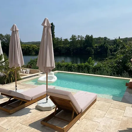 Maison Au Bord Du Lot Hébergement de vacances Bellefont-la Rauze