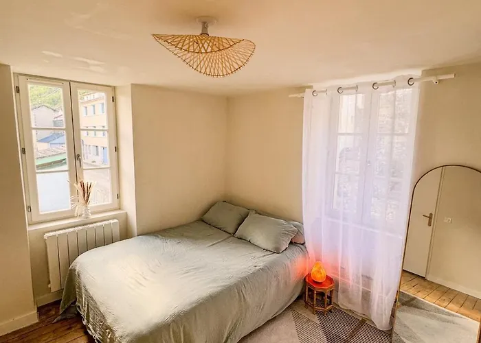 Maison Au Bord Du Lot 別荘