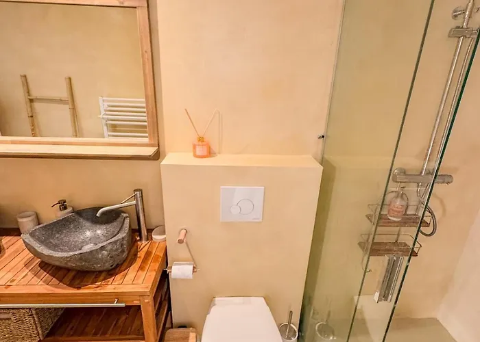 Maison Au Bord Du Lot